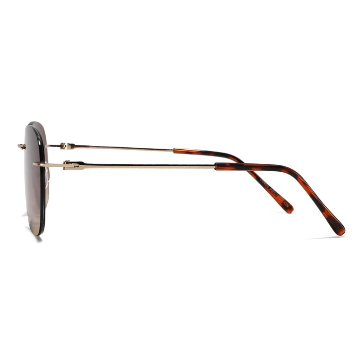 Eyewear Factory